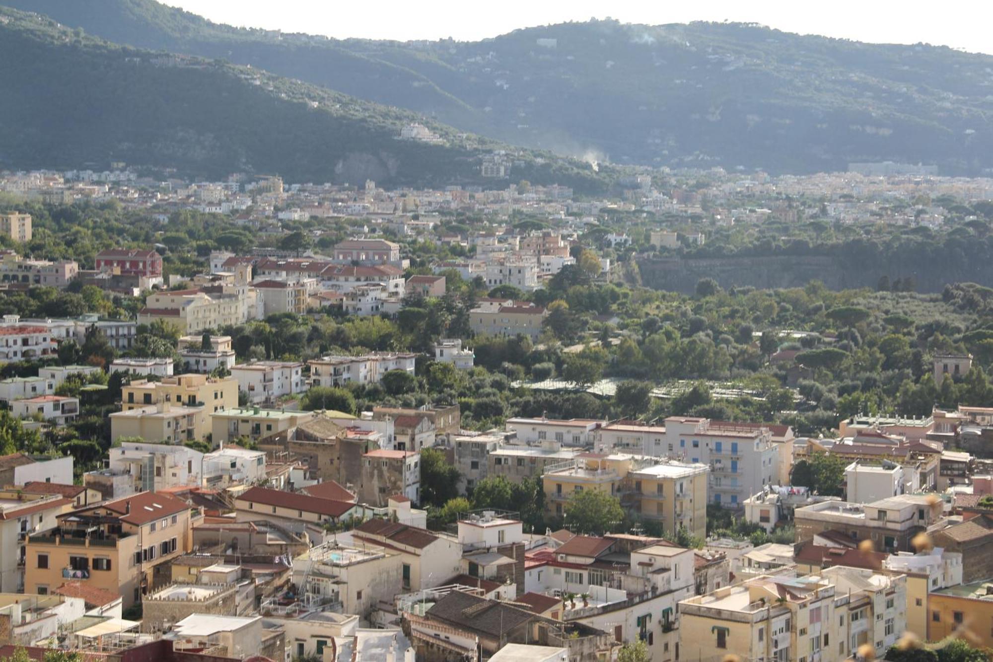 The House Of Peppe&Luisa Apartman Sorrento Kültér fotó