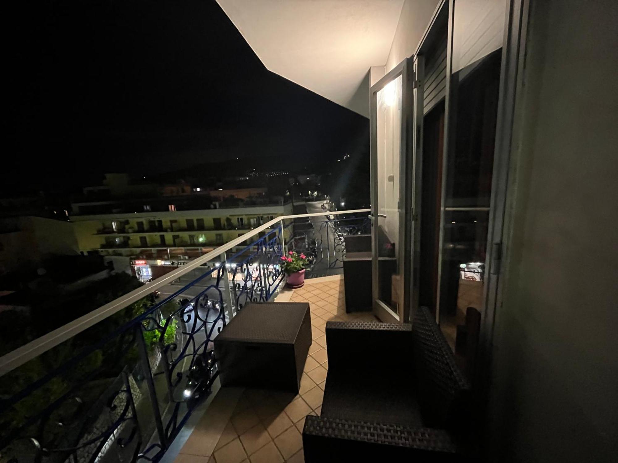 The House Of Peppe&Luisa Apartman Sorrento Kültér fotó